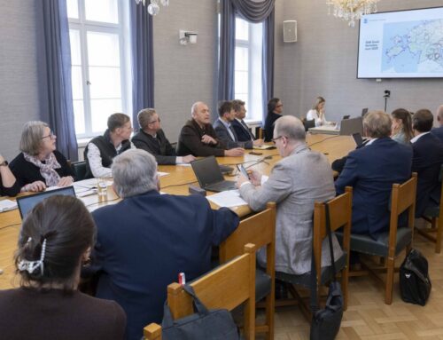 Riigikogus arutati metssigade ja huntide arvukuse reguleerimise võimalusi